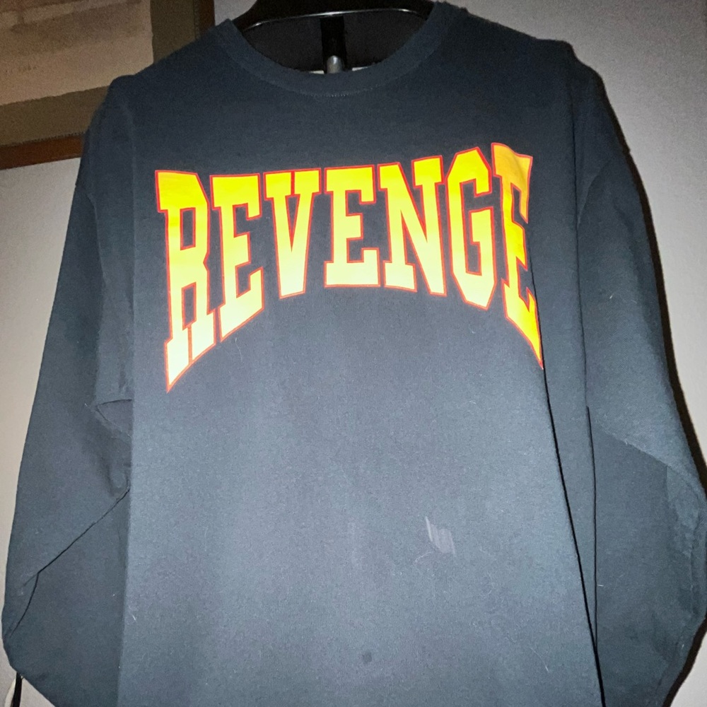 Drake’s Summer Sixteen Long Sleeve